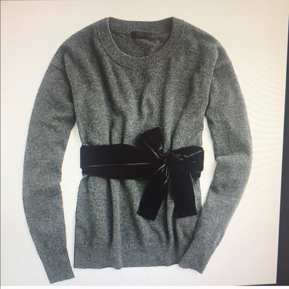 JCrew grey Cashmere sweater w blk velvet sash